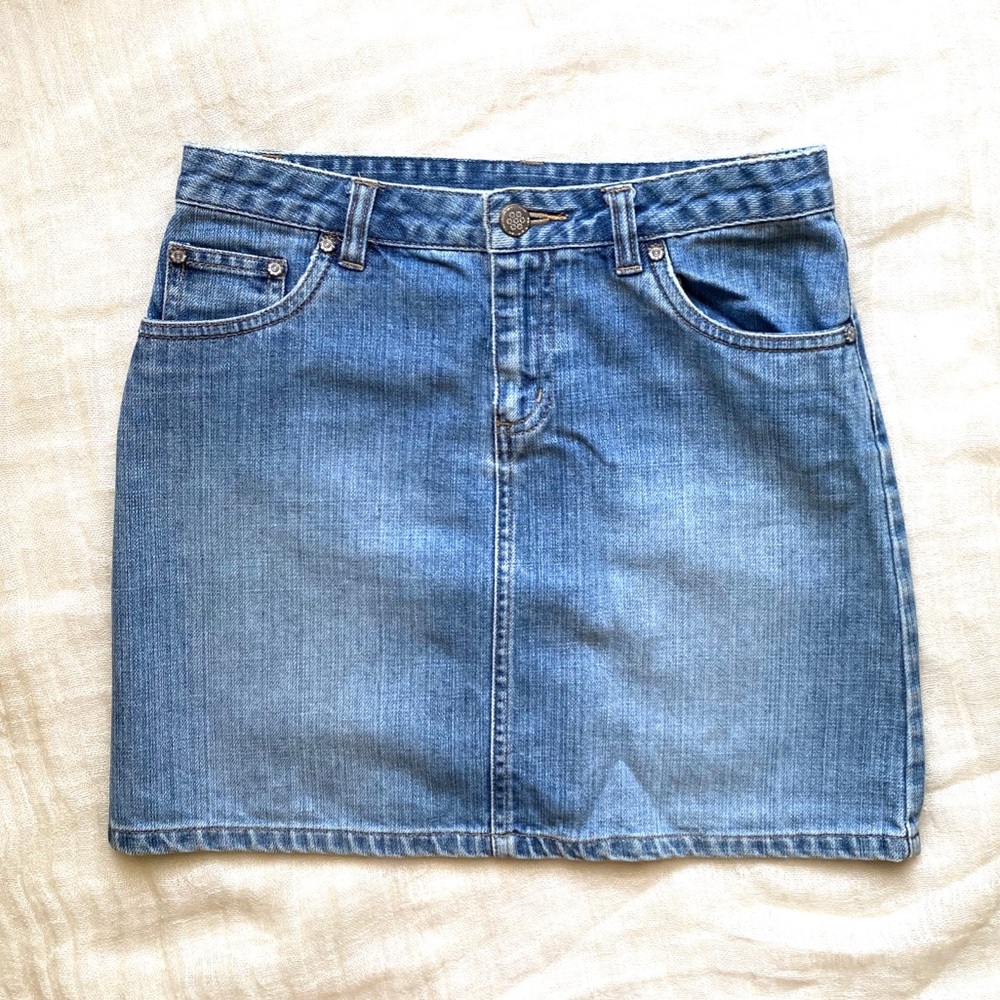 Medium Wash Denim Jean Mini Skirt